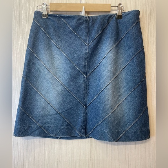 Ralph Lauren Vintage Chevron Denim Skirt Size 12, Made in Hong Kong, 100% Cotton - Picture 6 of 6